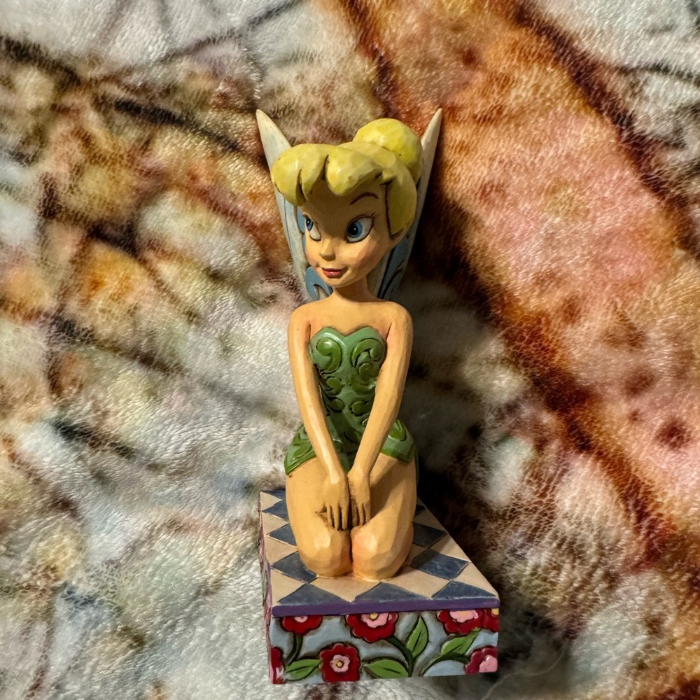 Tinkerbell figurine